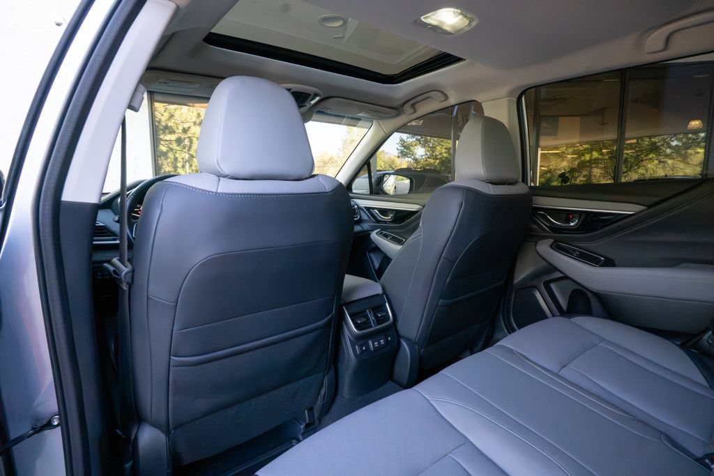 Used 2022 Subaru Outback Limited XT w/ Popular Package #2 AWD/4WD image 17