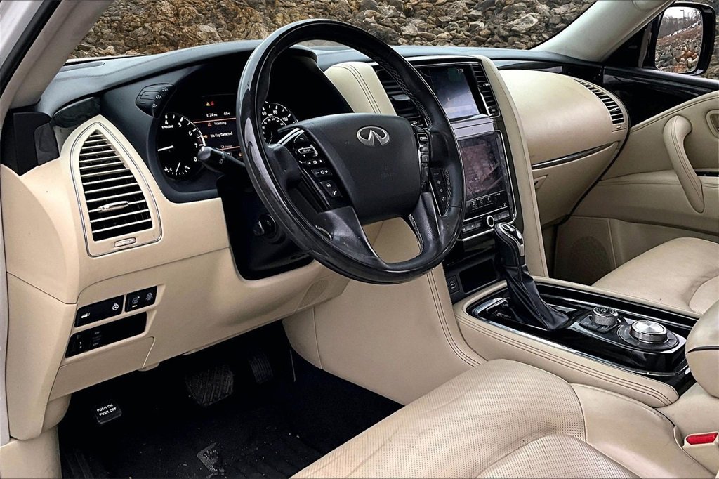 Used 2021 INFINITI QX80 Luxe w/ Cargo Package image 11