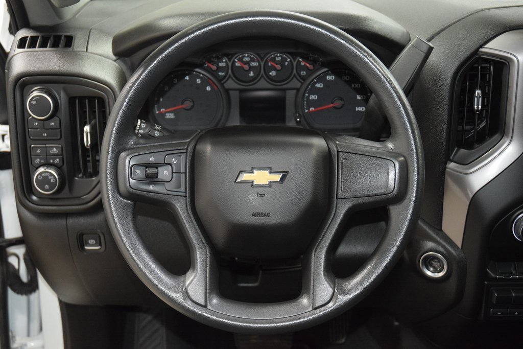 Used 2024 Chevrolet Silverado 2500 Custom w/ Custom Value Package image 40