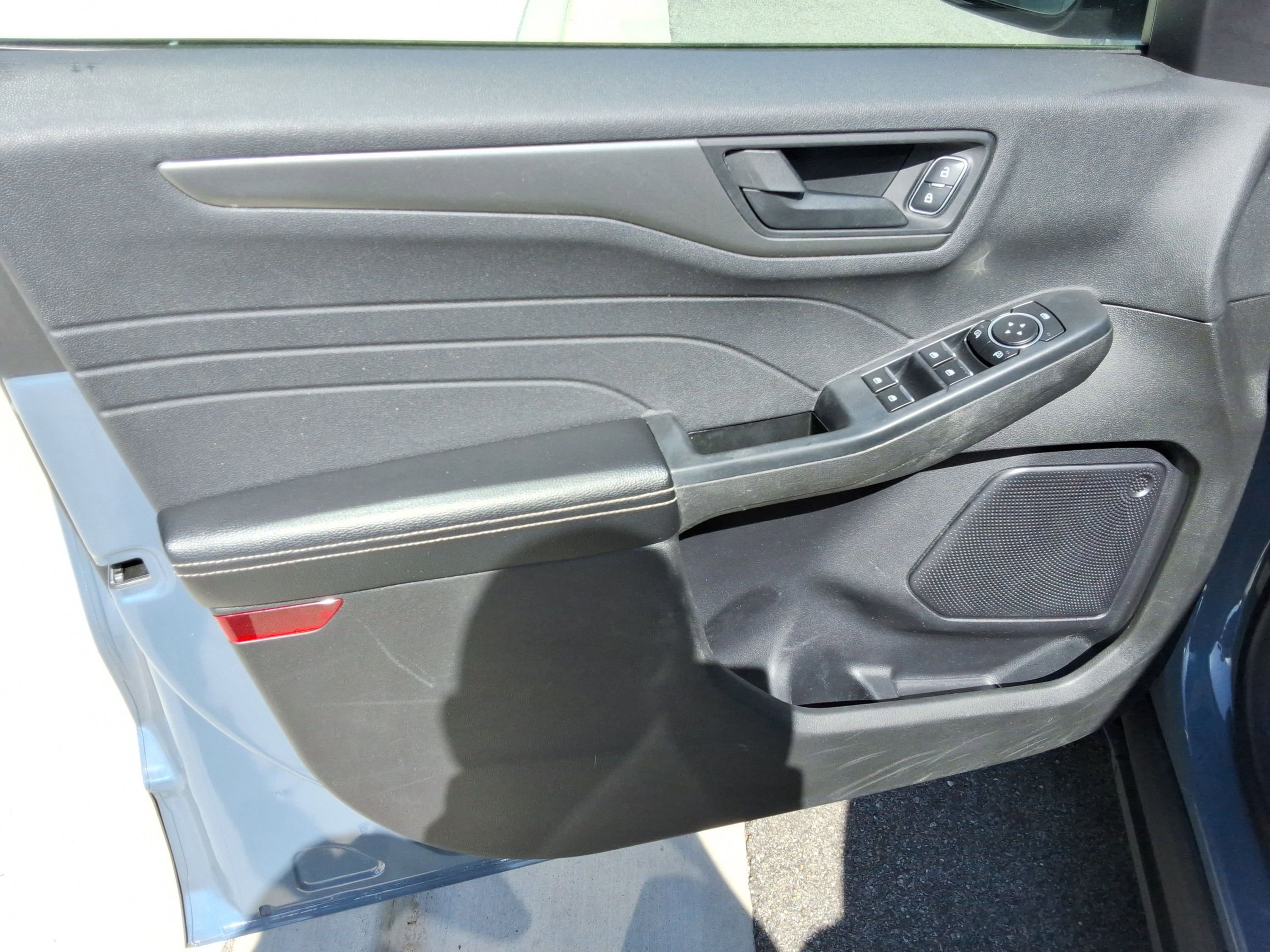 Used 2024 Ford Escape Active w/ Tech Pack #1 FWD image 22