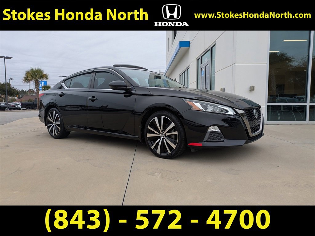 Used 2020 Nissan Altima 2.5 SR w/ Premium Package image 2