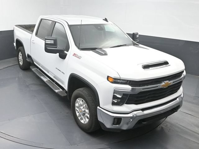 Used 2025 Chevrolet Silverado 2500 LT AWD/4WD image 42