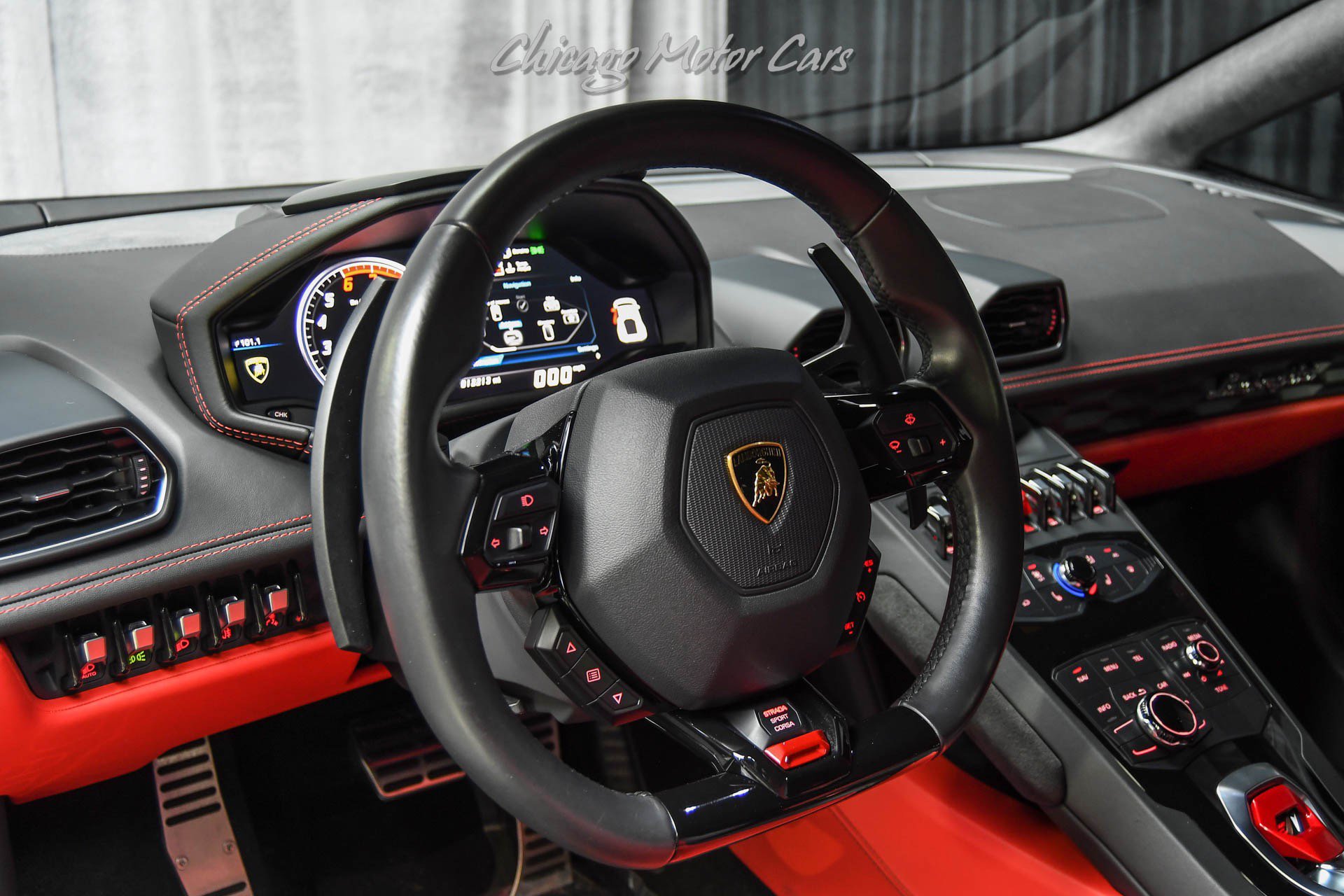 Used 2017 Lamborghini Huracan LP 610-4 AWD/4WD image 9
