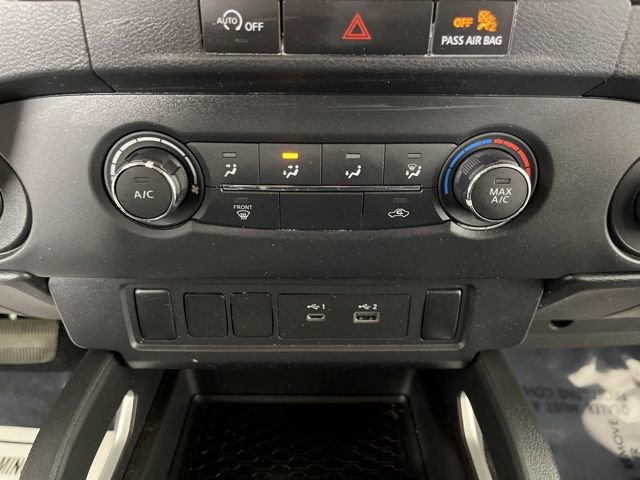 Used 2024 Nissan Frontier SV image 26