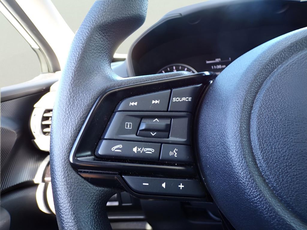 Used 2025 Subaru Crosstrek 2.0i Premium image 19