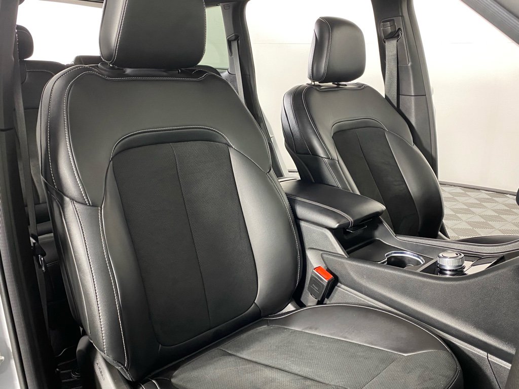 Used 2024 Jeep Grand Cherokee Altitude image 25