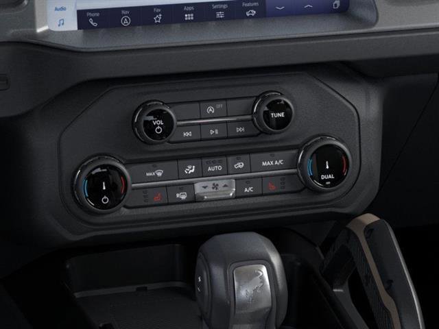 Used 2026 Ford Bronco Badlands AWD/4WD image 41