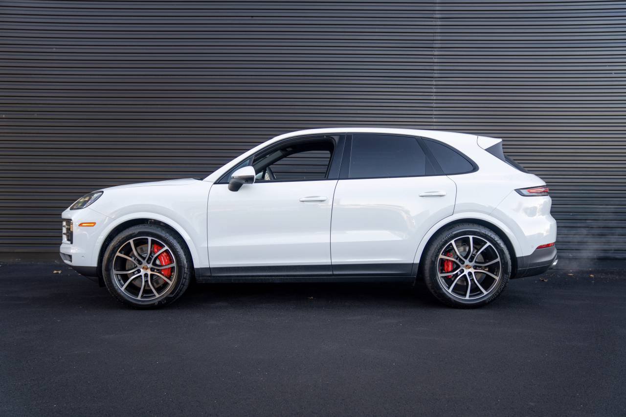 New 2026 Porsche Cayenne S AWD/4WD image 2