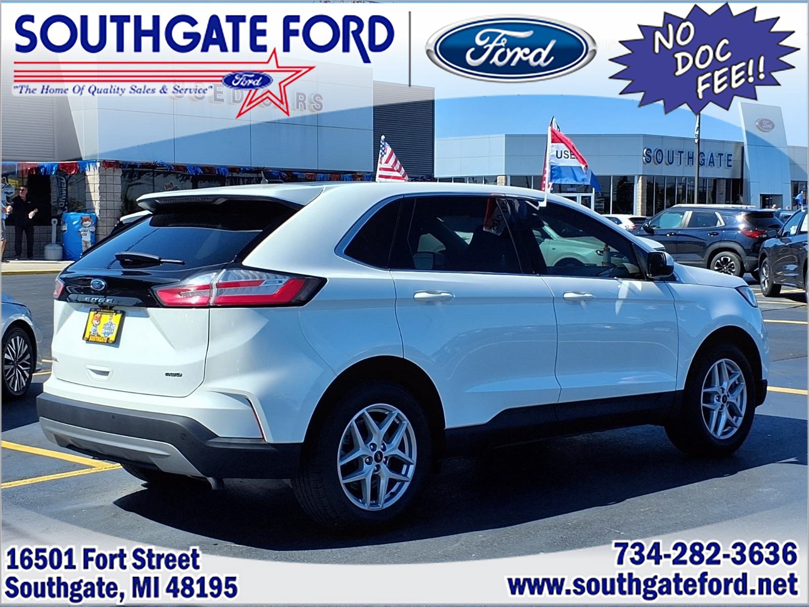 Used 2024 Ford Edge SEL w/ Convenience Package AWD/4WD image 2
