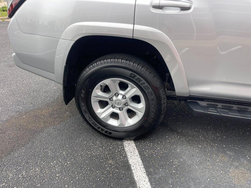 Used 2023 Toyota 4Runner SR5 Premium w/ Moonroof Package AWD/4WD image 8