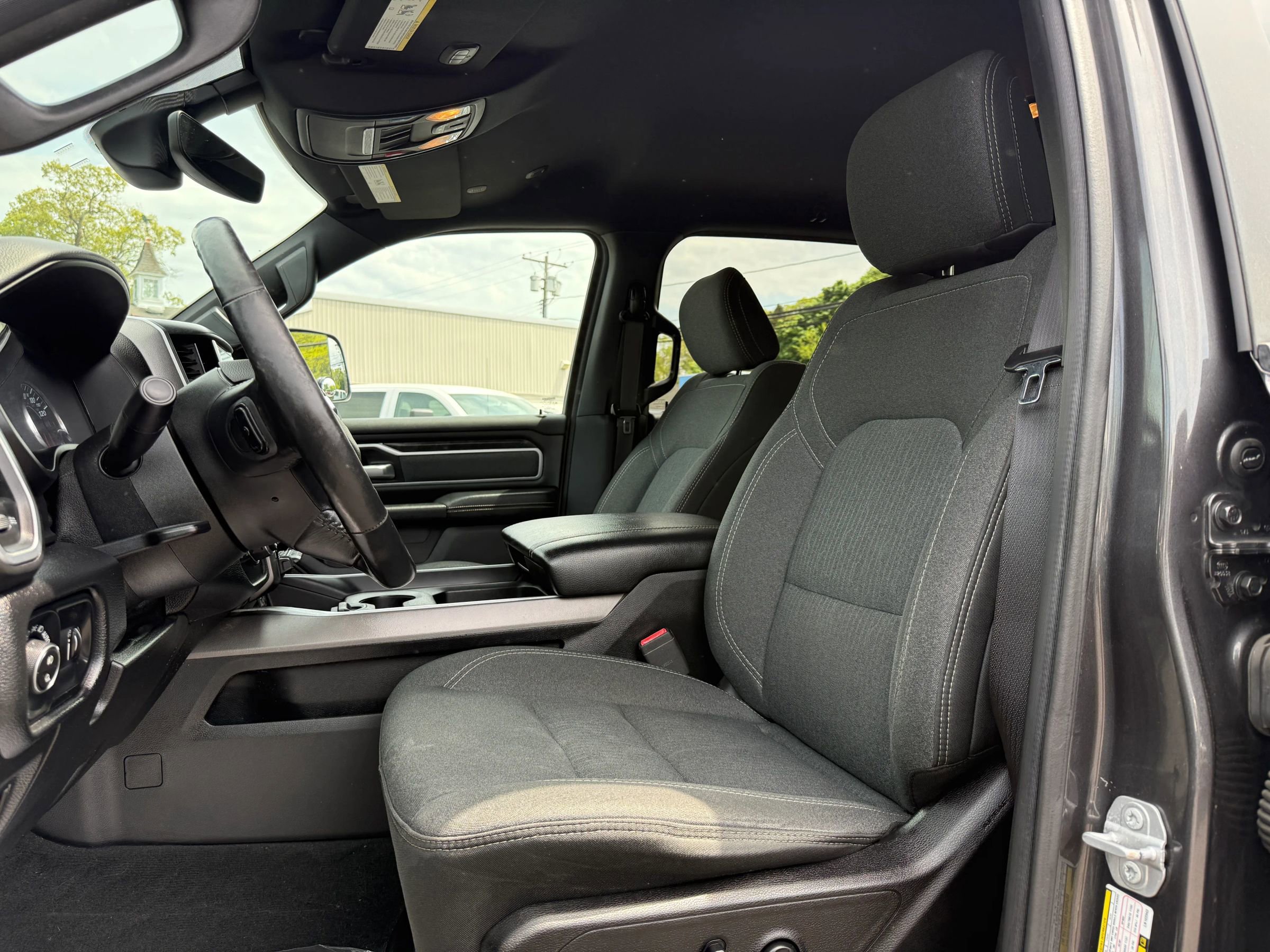Used 2020 RAM 1500 Big Horn AWD/4WD image 11