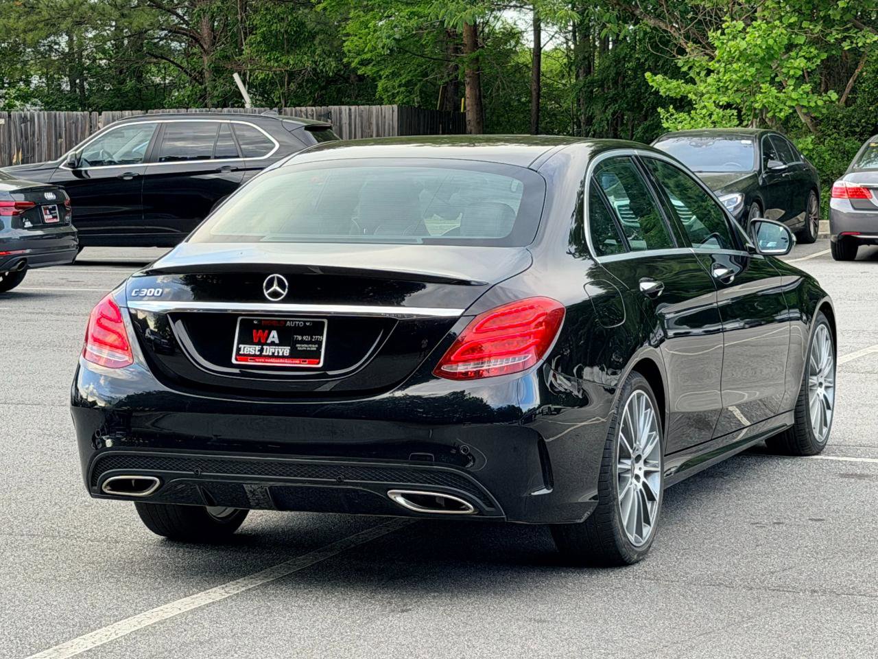 Used 2018 Mercedes-Benz C 300 Sedan image 4