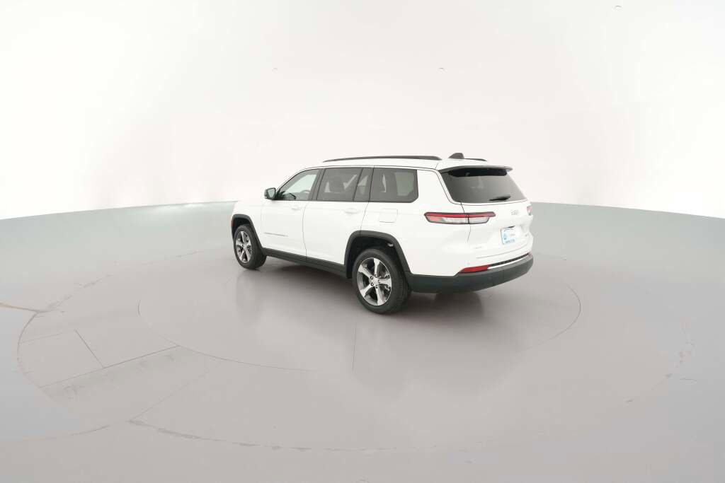 New 2025 Jeep Grand Cherokee L Limited image 8