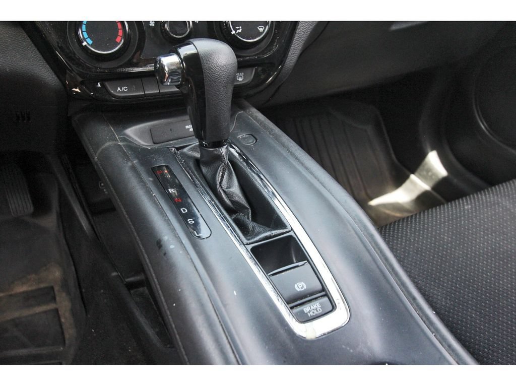 Used 2022 Honda HR-V LX image 28