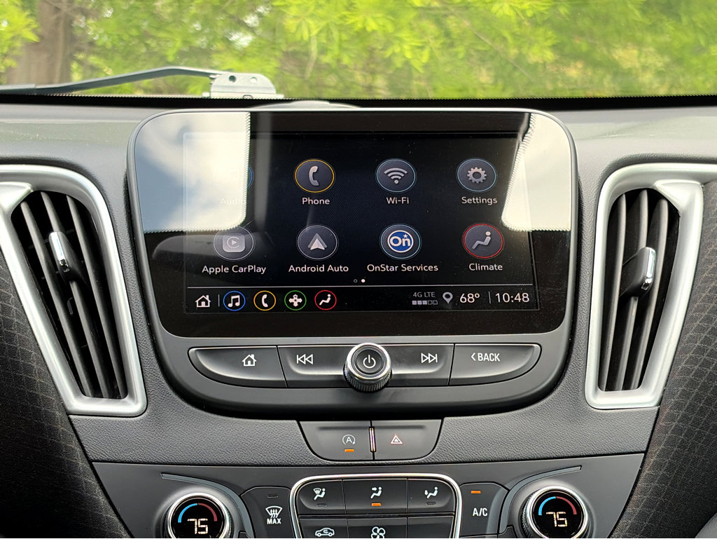 Used 2025 Chevrolet Malibu LT FWD image 6
