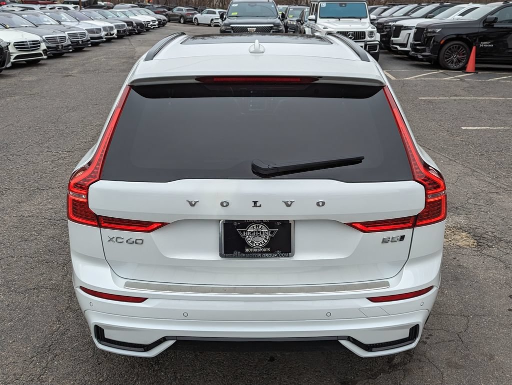 Used 2022 Volvo XC60 B5 R-Design w/ Advanced Package AWD/4WD image 8