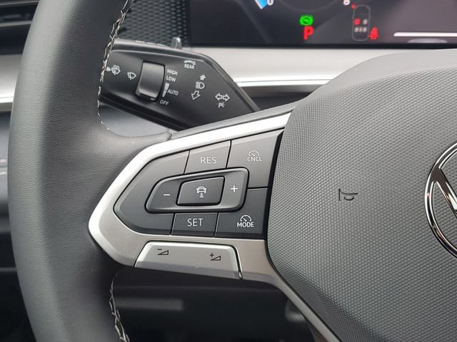 New 2026 Volkswagen Tiguan SE AWD/4WD image 22