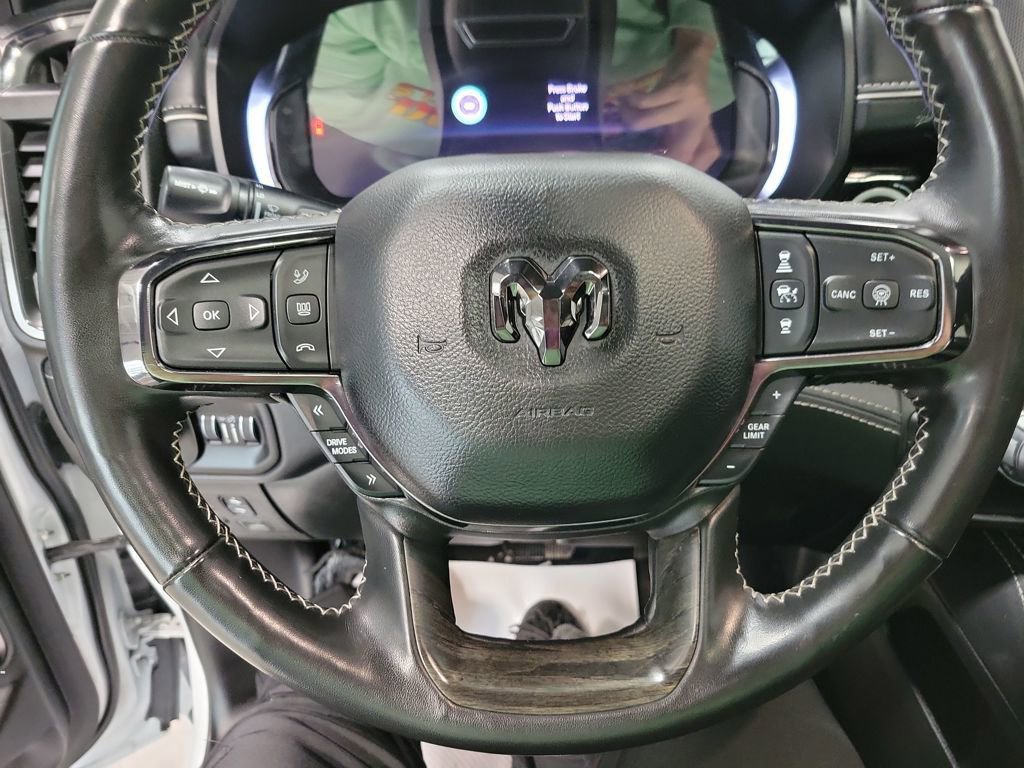 Used 2025 RAM 1500 Limited image 7