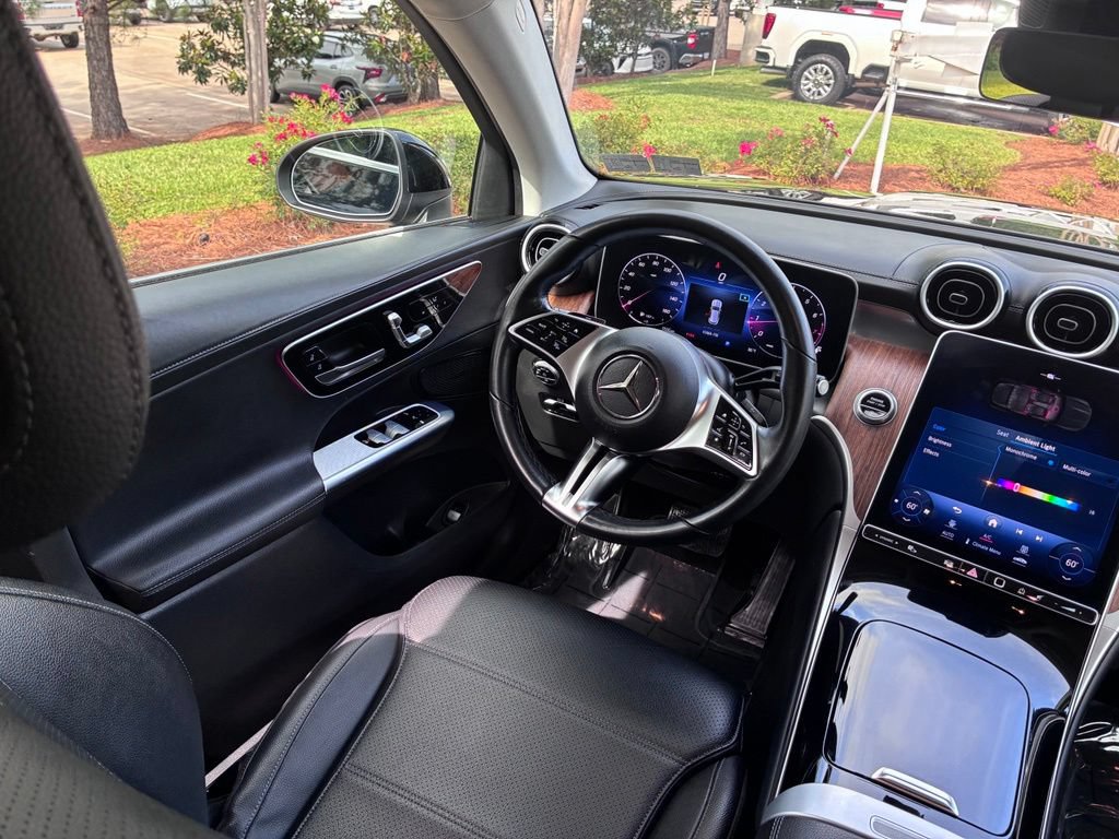 Used 2024 Mercedes-Benz GLC 300 image 24