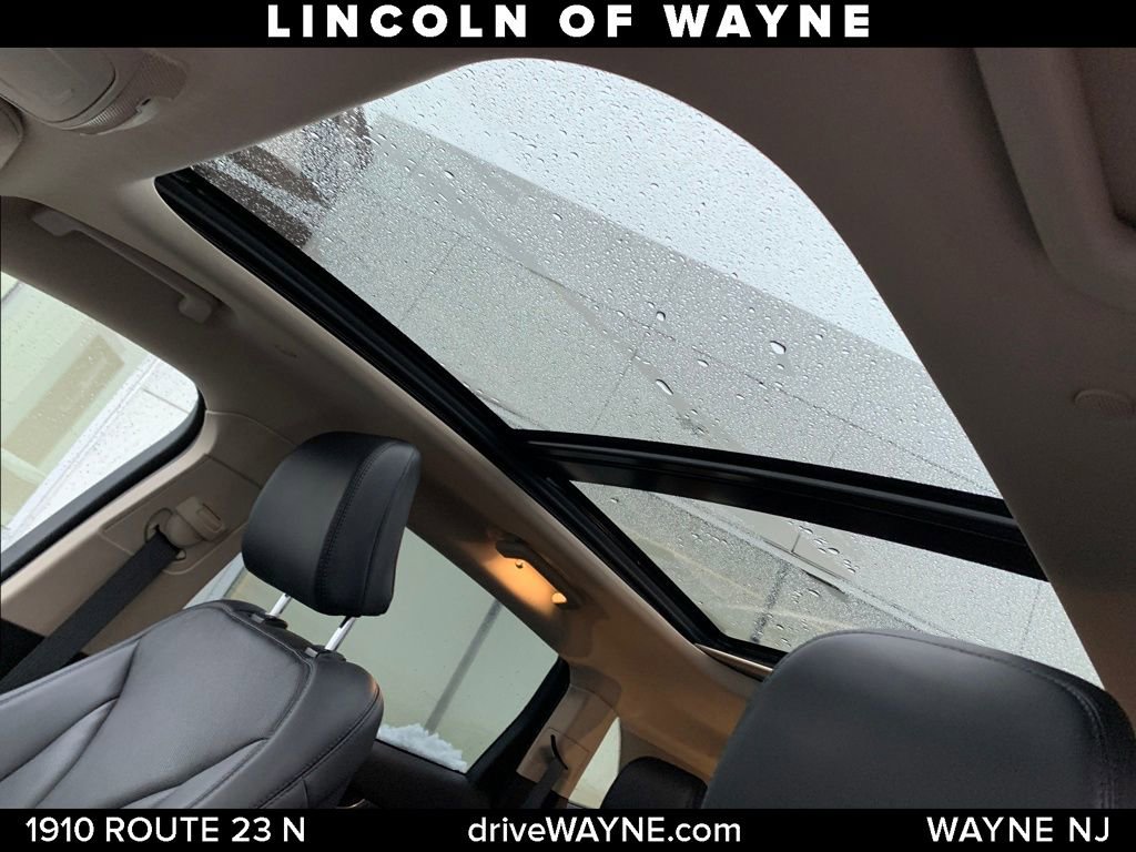 Certified 2022 Lincoln Nautilus Reserve image 14