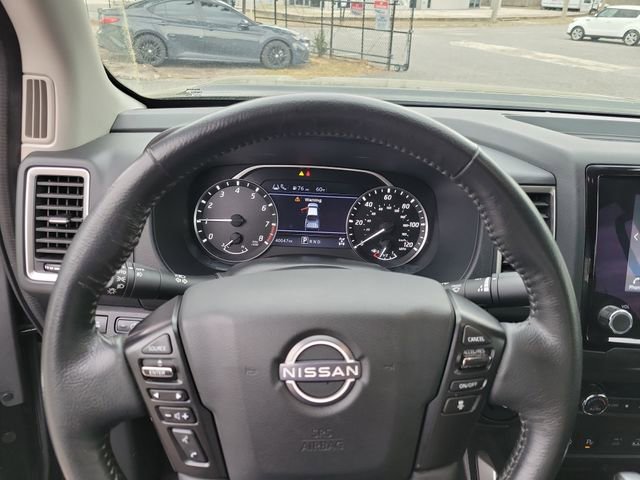 Used 2023 Nissan Frontier SV w/ SV Premium Package image 16