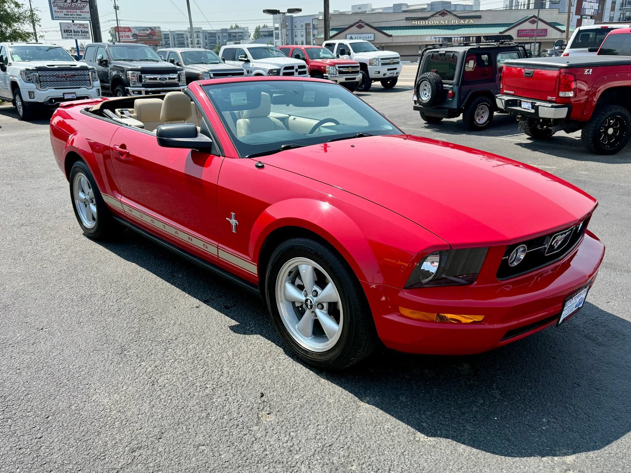 Used 2008 Ford Mustang Convertible RWD image 15