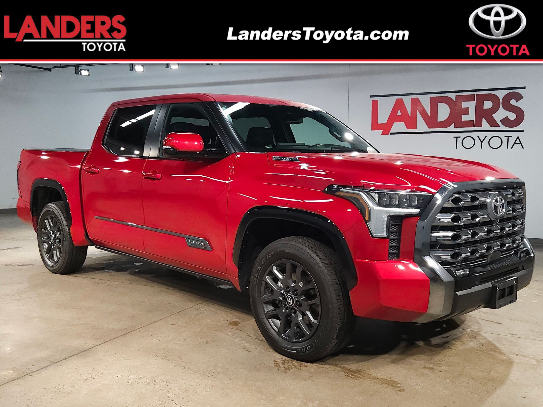 Certified 2025 Toyota Tundra Platinum AWD/4WD image 1