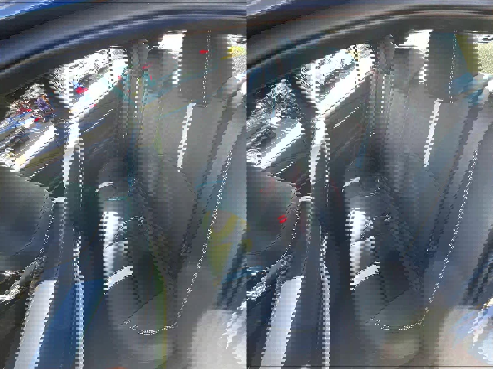 Used 2025 Toyota Camry SE image 29