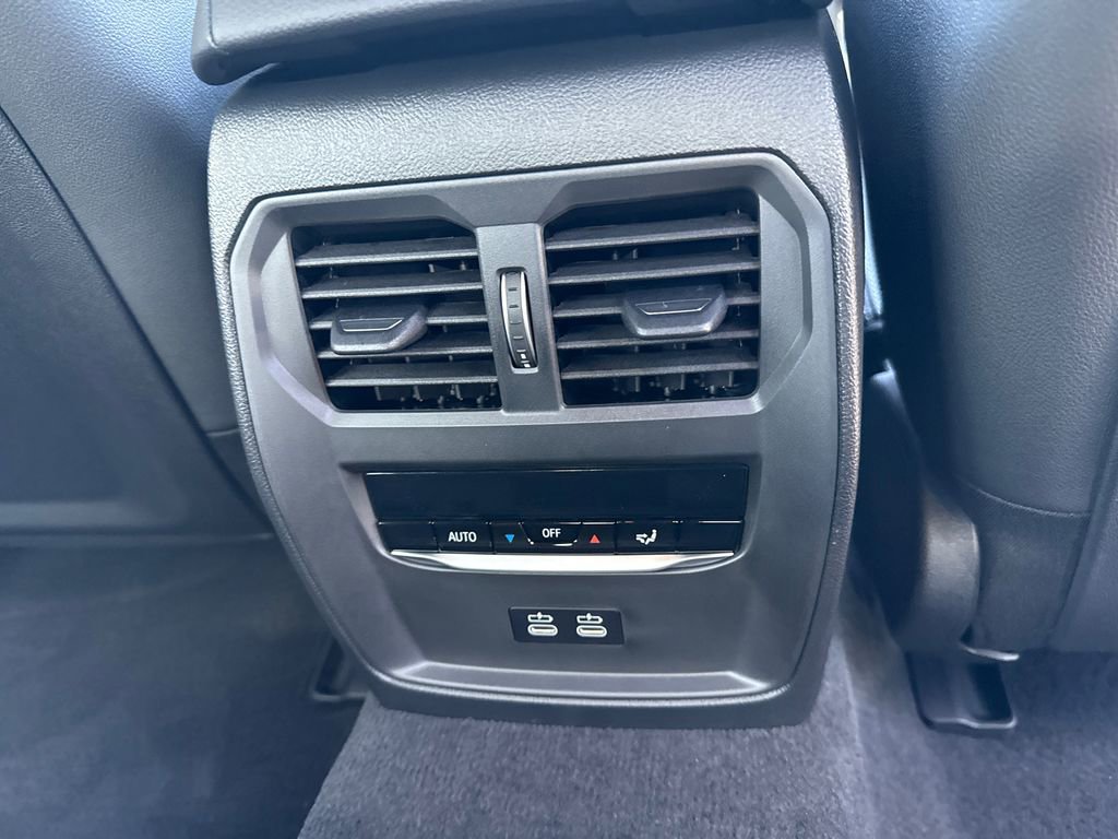 New 2026 BMW i4 xDrive40 RWD image 17