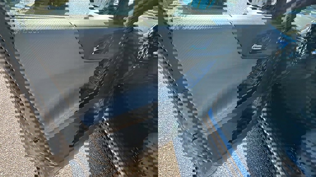 New 2026 Chevrolet Equinox LT w/ Convenience Package II image 11