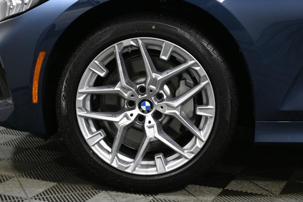 Used 2026 BMW 330i xDrive Sedan w/ Convenience Package image 12