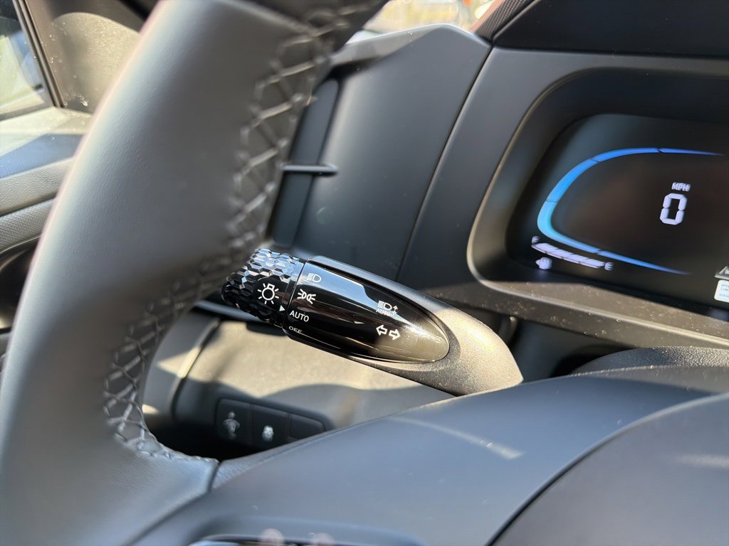 New 2026 Hyundai Elantra Sport image 28