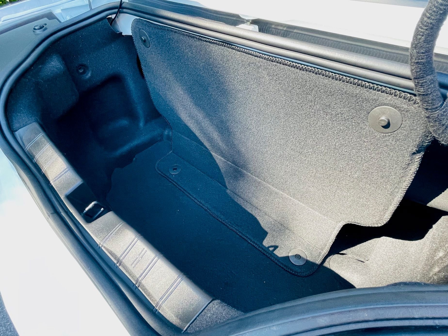 Used 2022 Chevrolet Camaro SS RWD image 56