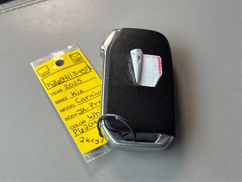 Used 2023 Kia Carnival SX Prestige FWD image 42