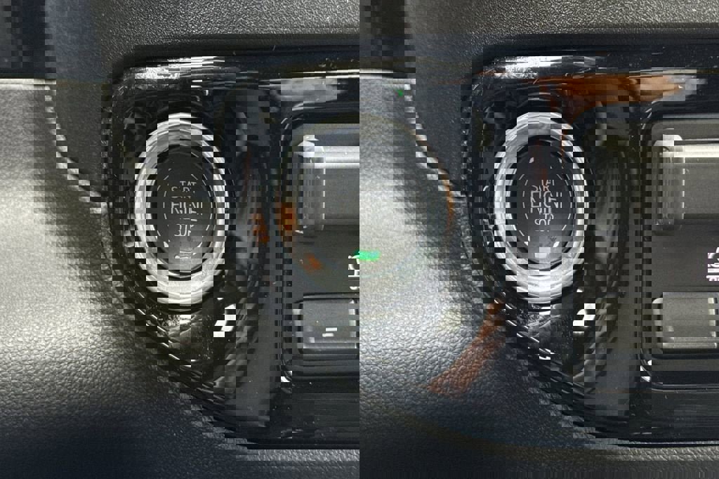 New 2026 Chevrolet Silverado 2500 ZR2 w/ LPO, Dark Essentials Package image 22