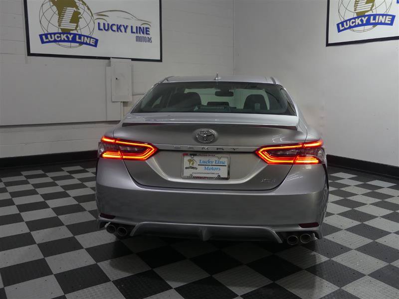 Used 2023 Toyota Camry XSE FWD image 8
