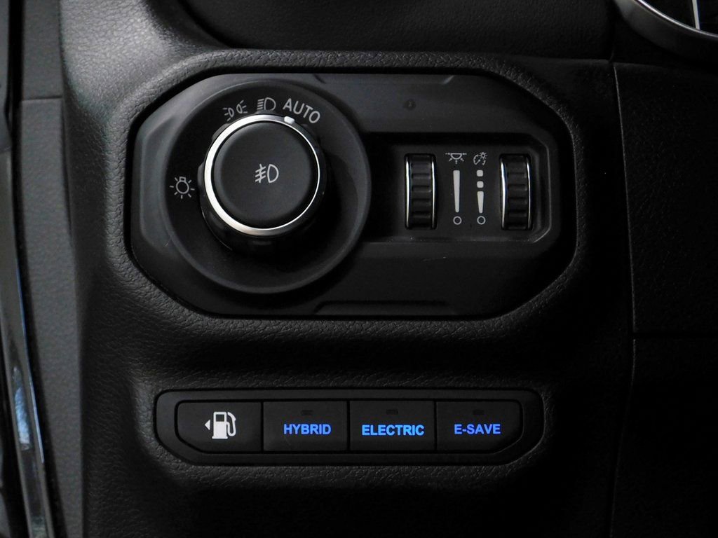 Used 2022 Jeep Wrangler Unlimited Rubicon 4xe w/ Dual Top Group image 45