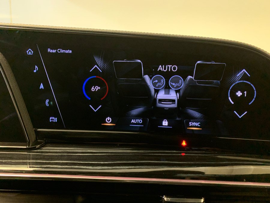 Used 2022 Cadillac Escalade ESV Sport w/ Touring Package AWD/4WD image 42