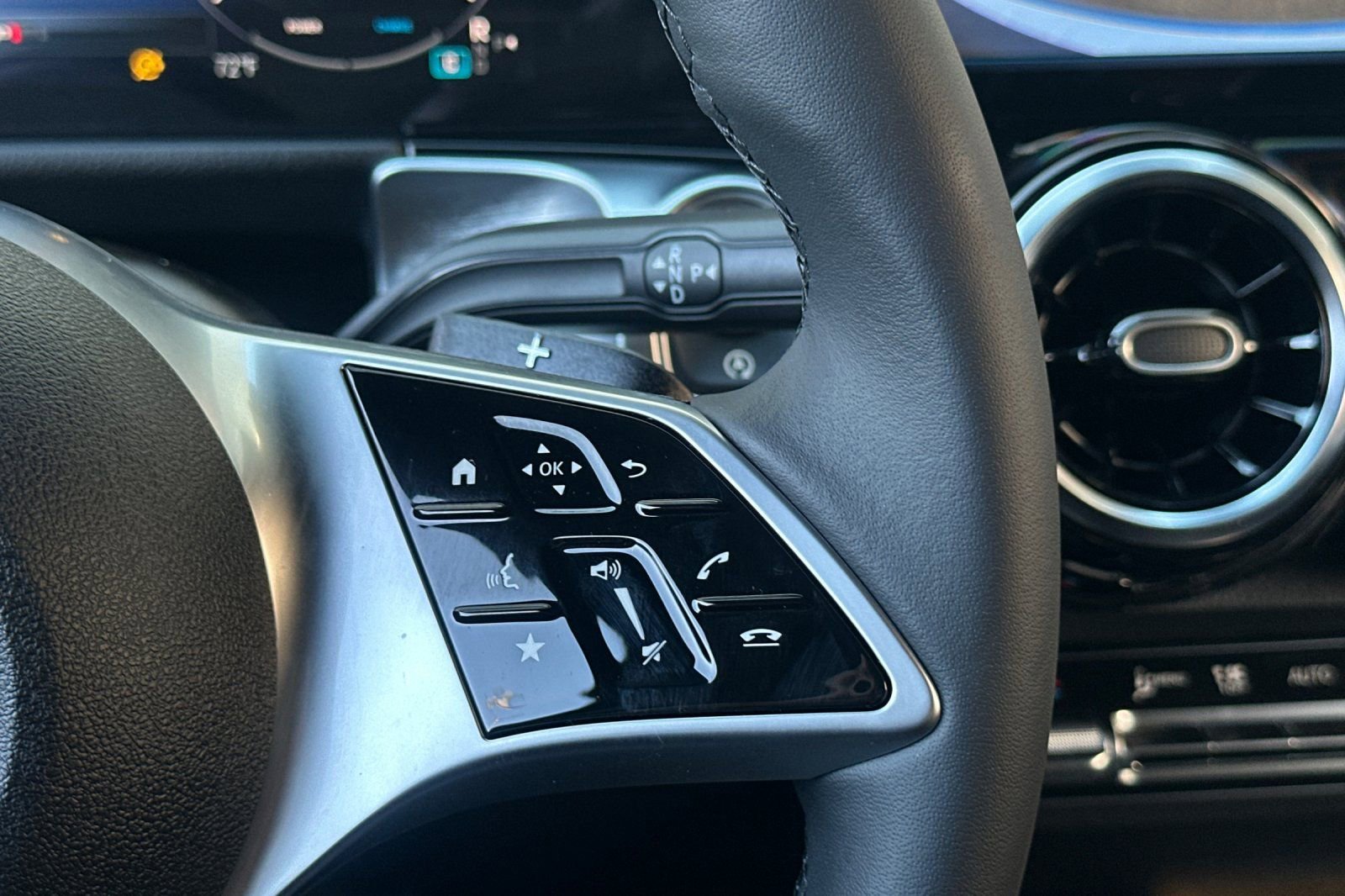 New 2026 Mercedes-Benz GLB 250 GLB 250 image 26