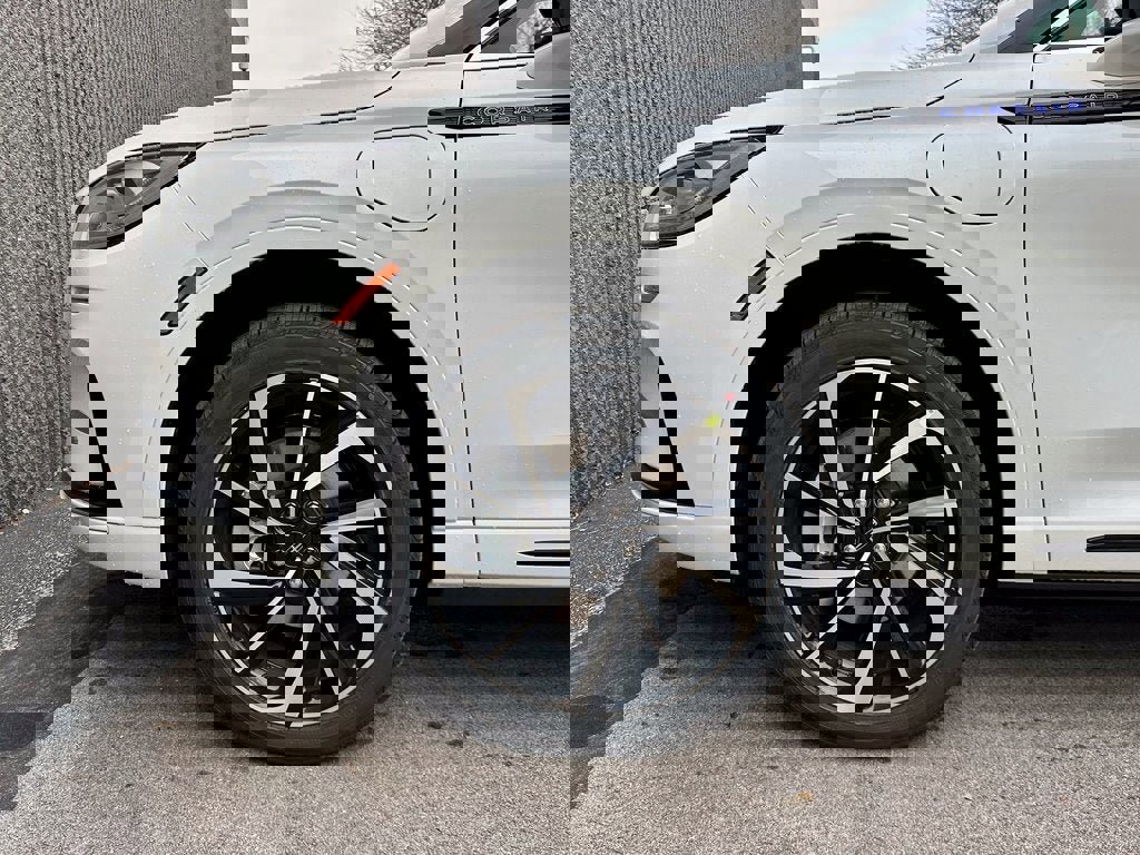 New 2025 Lincoln Corsair Grand Touring image 36