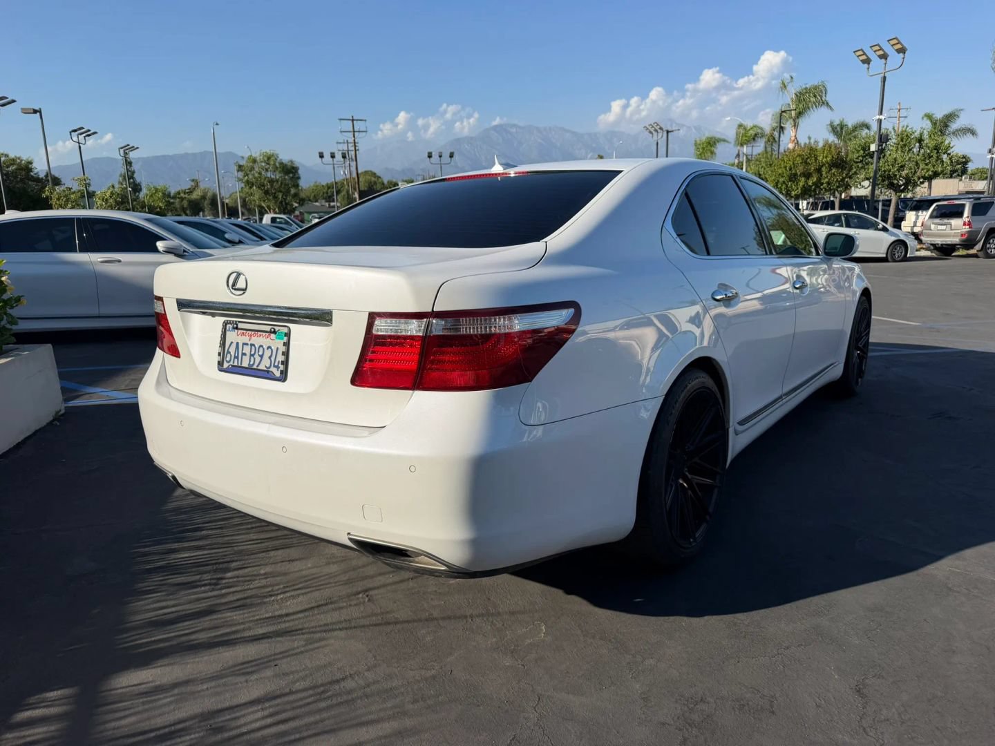 Used 2007 Lexus LS 460 RWD image 6