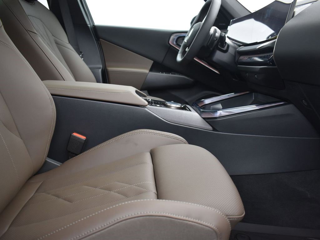 New 2025 BMW X3 xDrive30i w/ Premium Package image 25