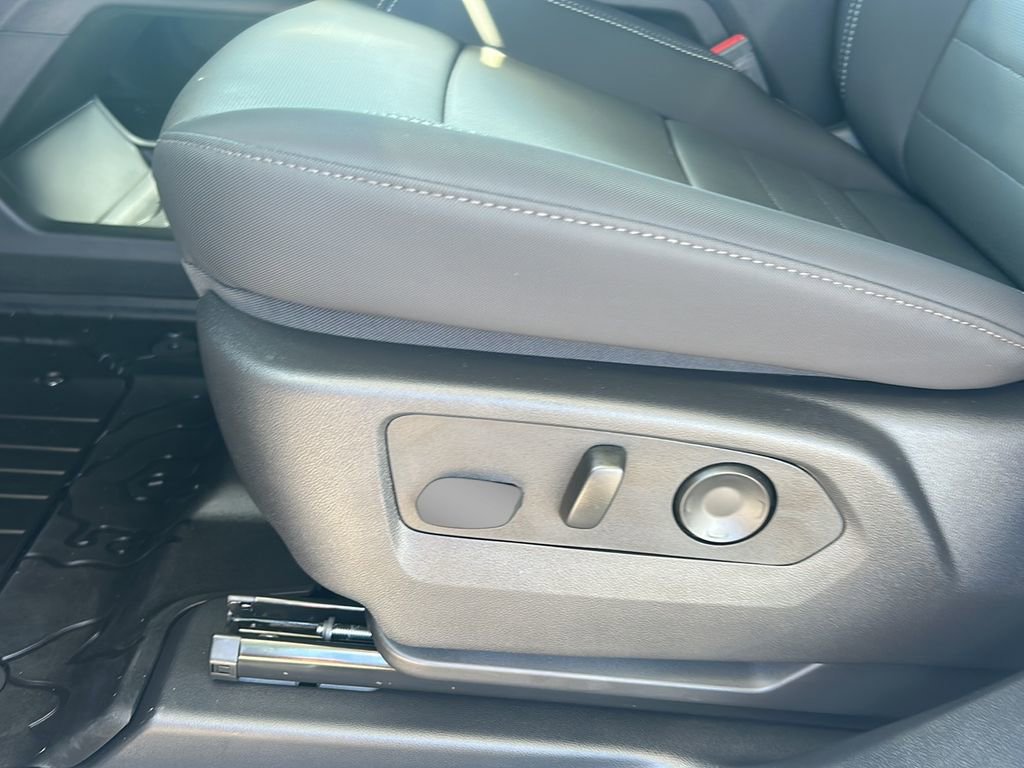 New 2026 GMC Hummer EV 4x4 Crew Cab image 14