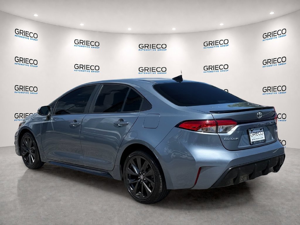 Used 2023 Toyota Corolla SE w/ SE Premium Package FWD image 5