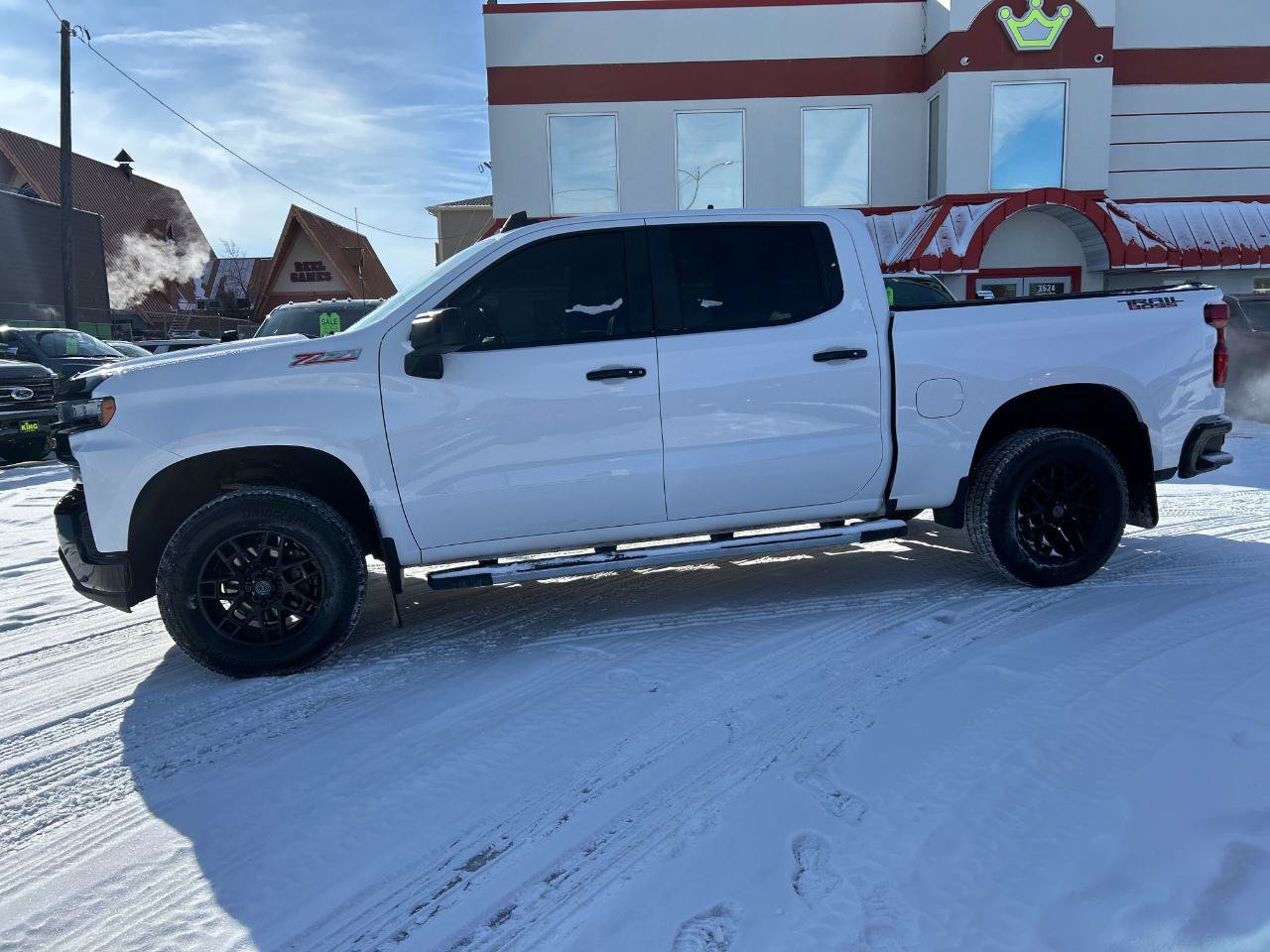 Used 2019 Chevrolet Silverado 1500 LT Trail Boss AWD/4WD image 2