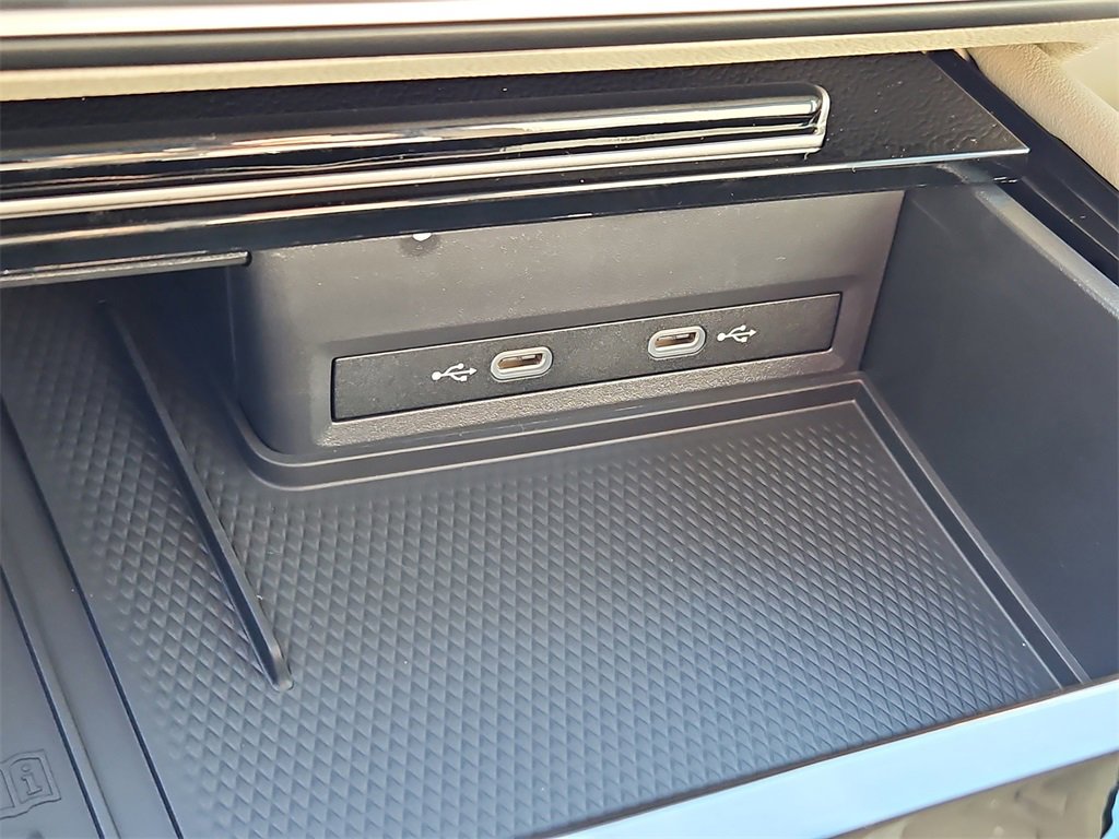 New 2026 Volkswagen Atlas SEL Premium R-Line image 11