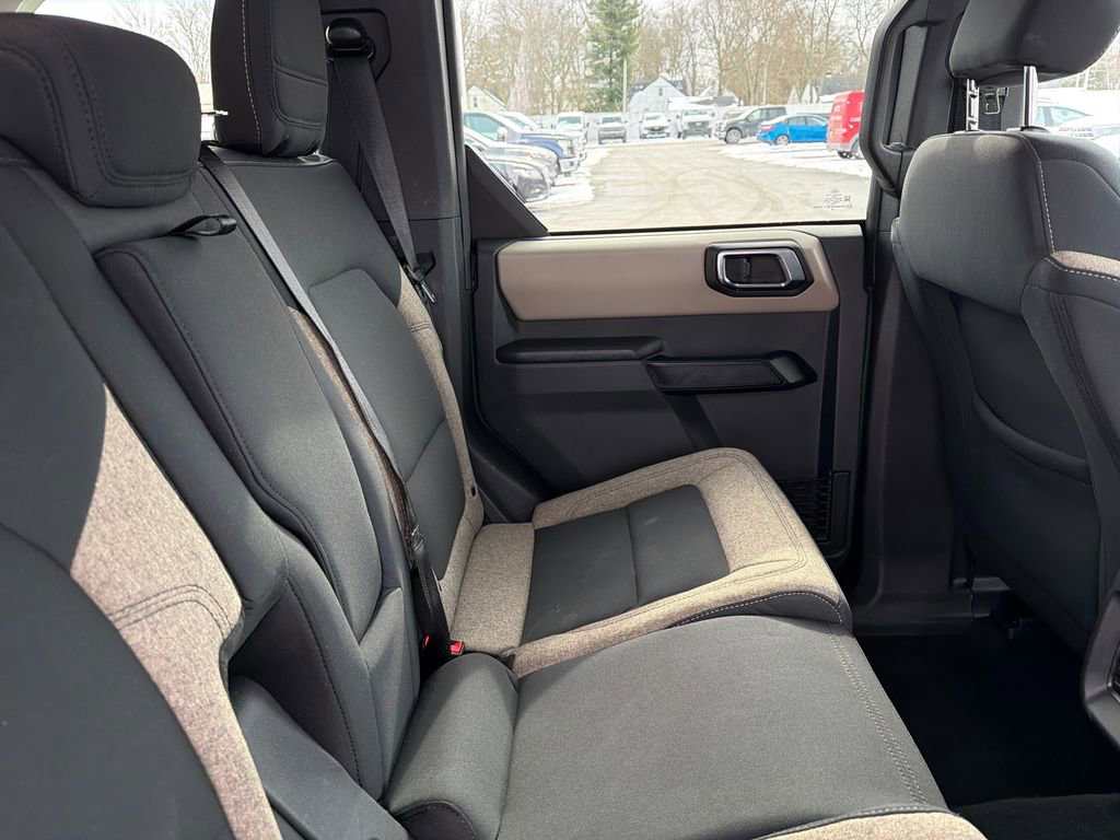 Used 2025 Ford Bronco Big Bend image 23