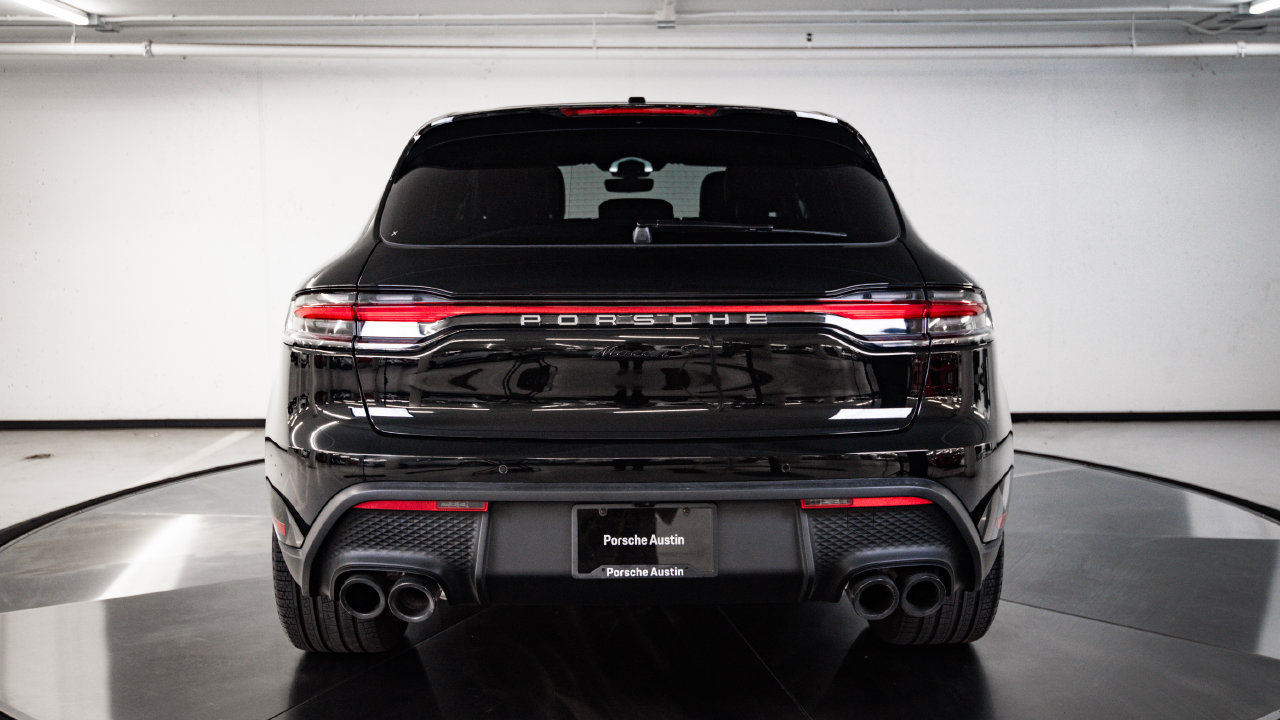 Certified 2026 Porsche Macan S AWD/4WD image 6