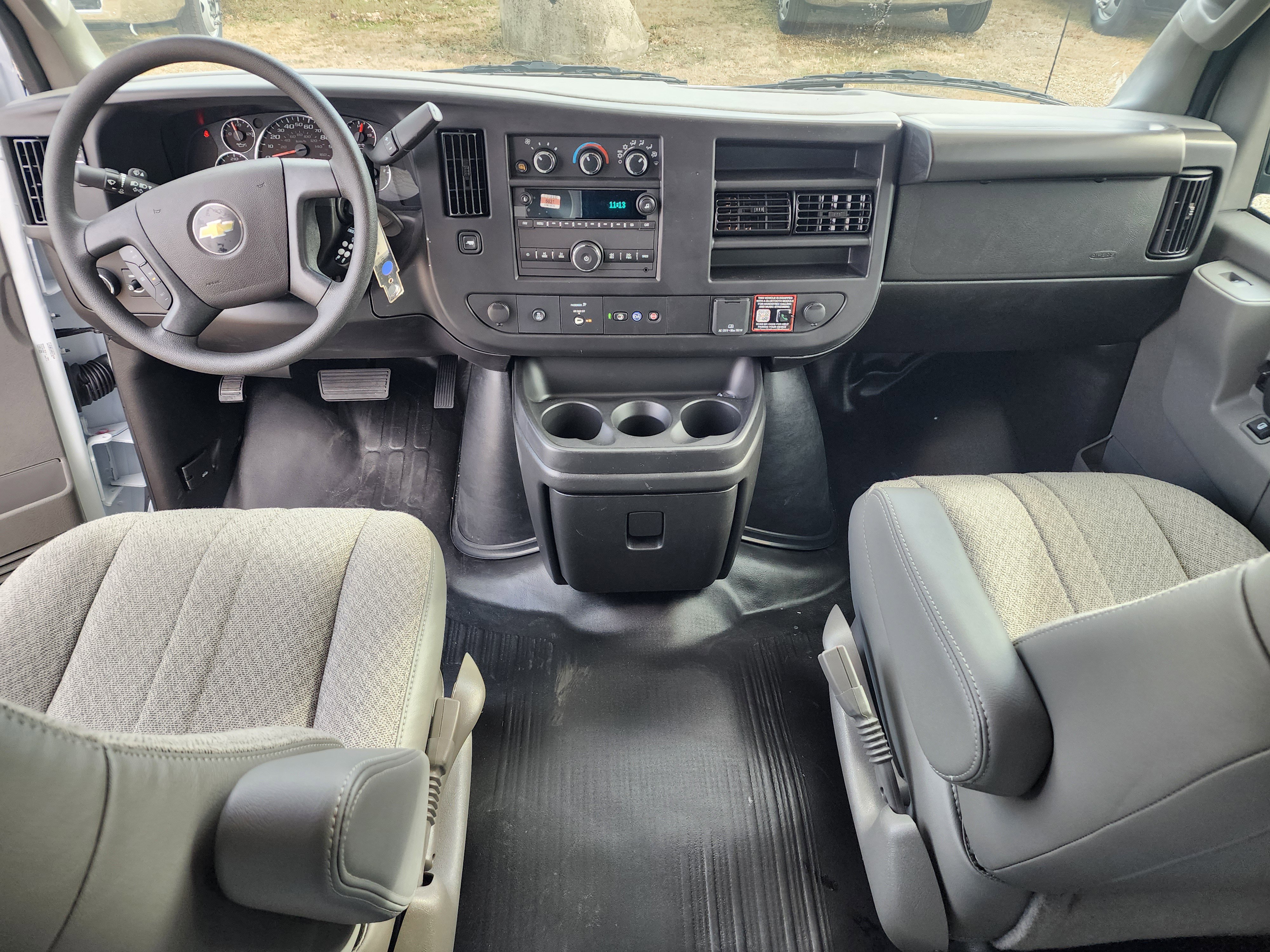 New 2025 Chevrolet Express 3500 w/ Power Convenience Package RWD image 17