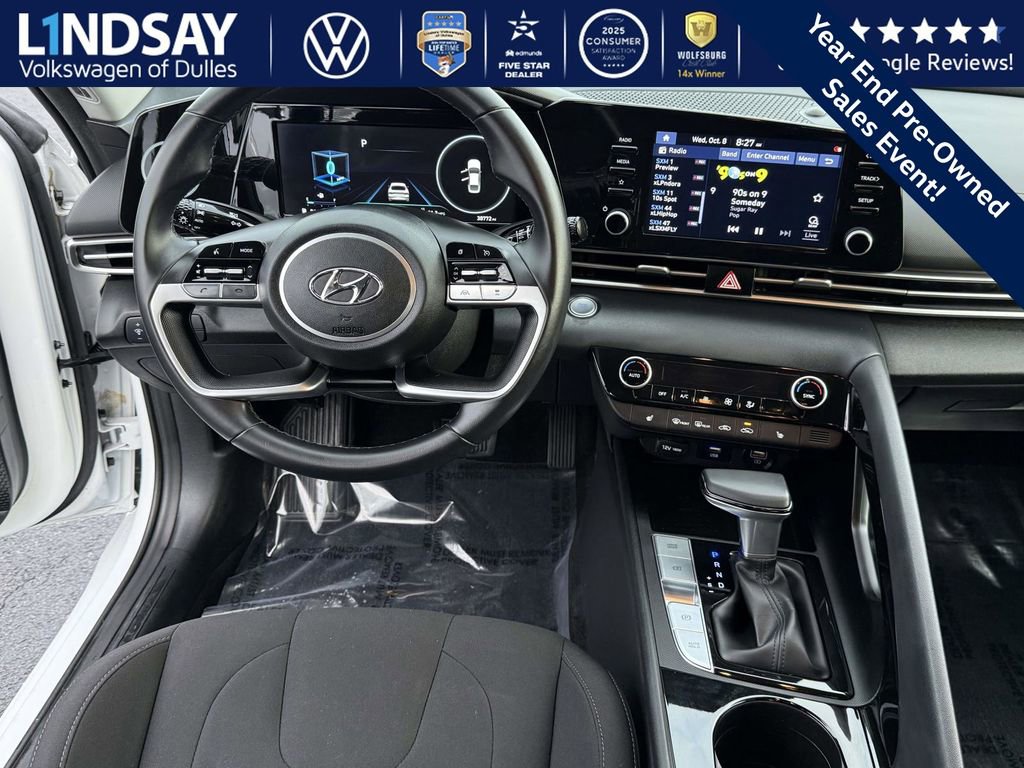 Used 2022 Hyundai Elantra SEL w/ Convenience Package image 9